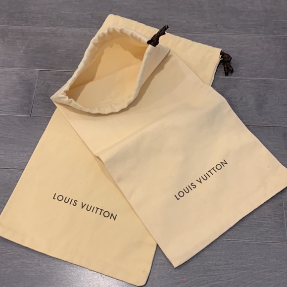Louis Vuitton shoe pouches - Picture 2 of 2